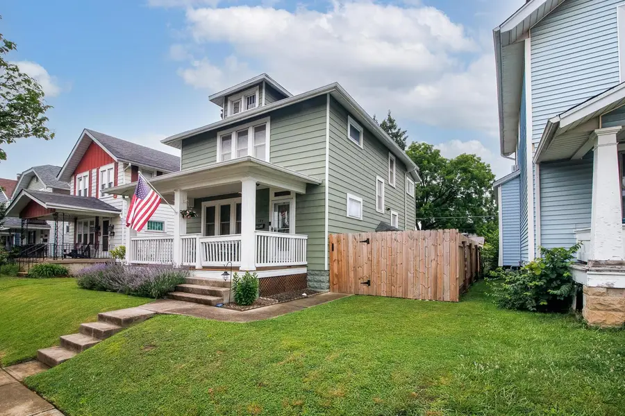 284 E Jenkins Avenue, Columbus, OH 43207 - #2