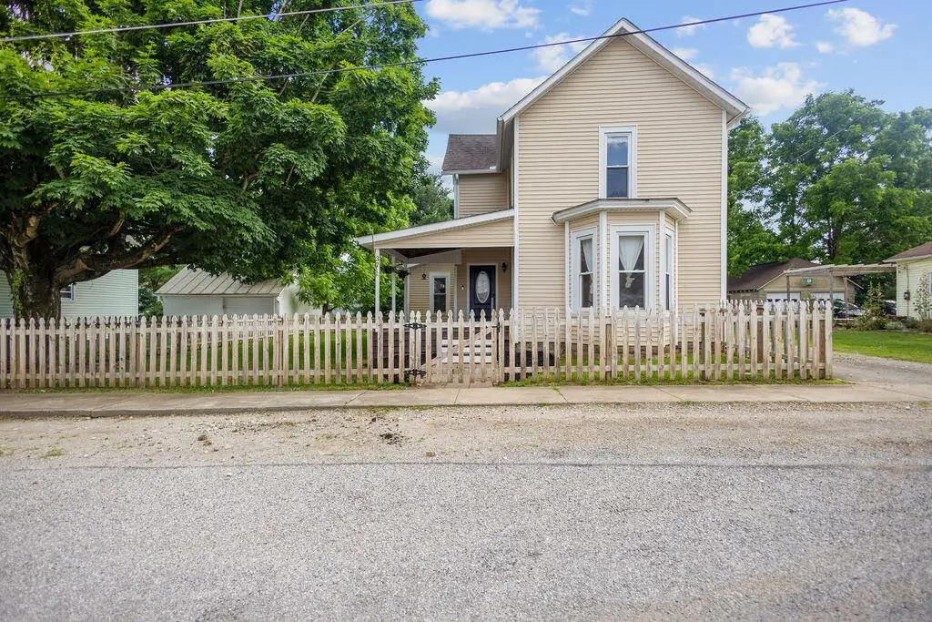 37 College Street, Alexandria, OH 43001 - #1