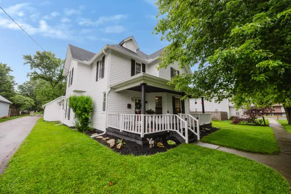 204 E 1st Avenue, Plain City, OH 43064