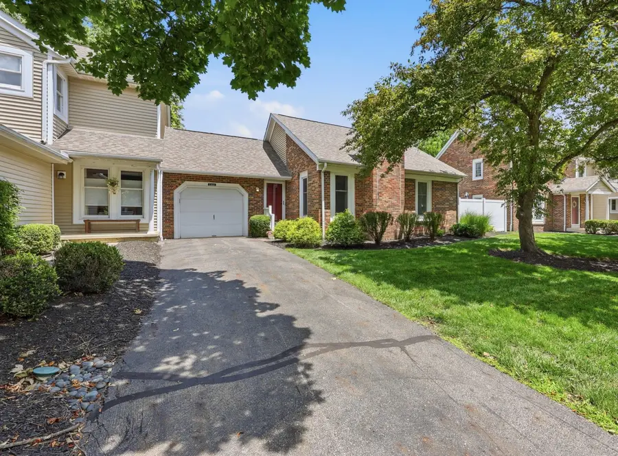5800 Parkbridge Lane, Dublin, OH 43016 - #2