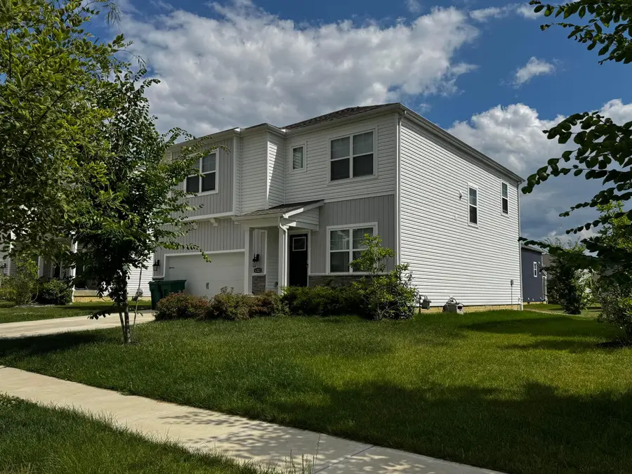 4321 Holstein Drive, Obetz, OH 43207 - #2