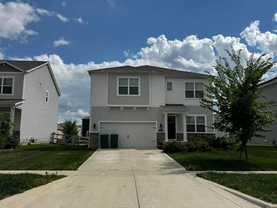 4321 Holstein Drive, Obetz, OH 43207 - #3
