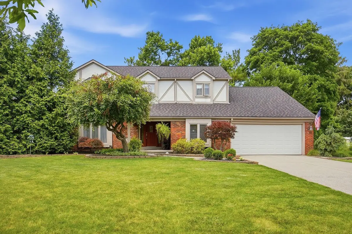 5493 Glasgow Place, Columbus, OH 43235 - #1
