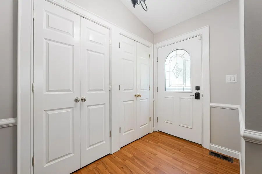 5570 Shannon Heights Boulevard, Dublin, OH 43016 - #3