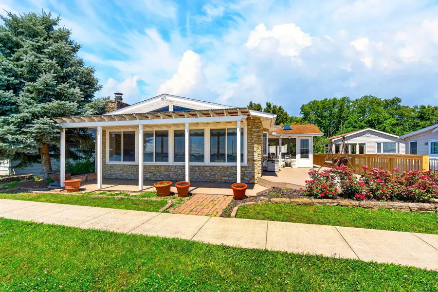 13482 W Bank Drive Ne, Millersport, OH 43046 - #2