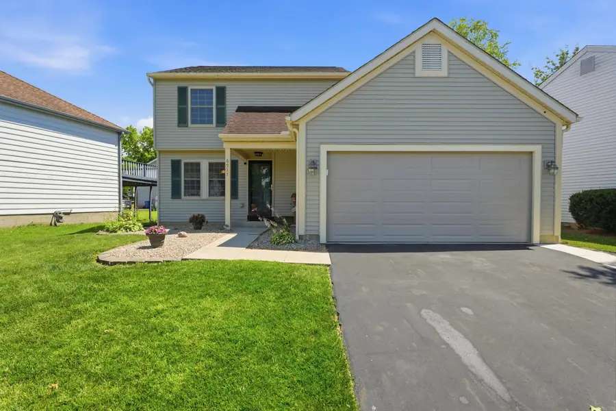 6911 Finchley Drive, Reynoldsburg, OH 43068 - #3