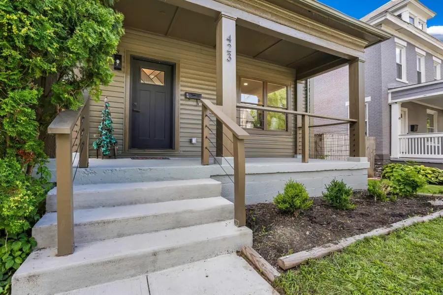 423 Stoddart Avenue, Columbus, OH 43205 - #2
