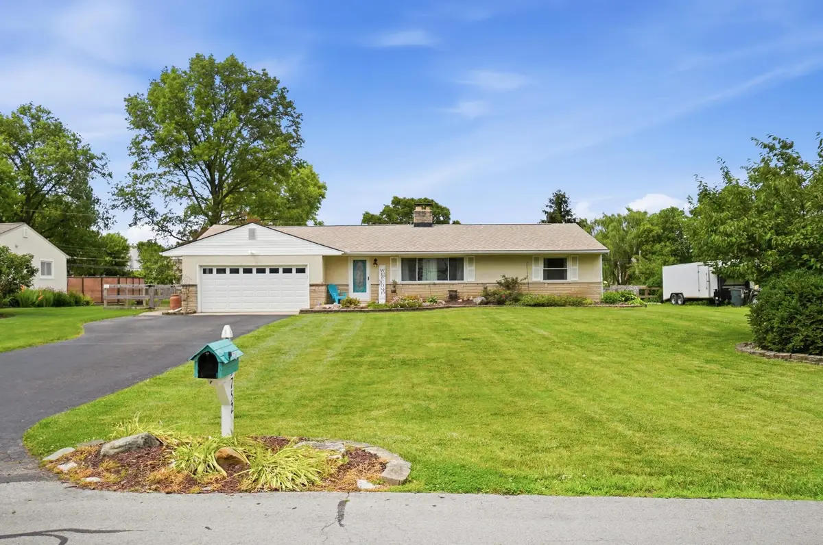 3752 Mayfair Drive, Grove City, OH 43123 - #1