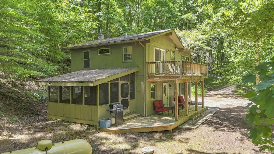 1765 Mohican Court, Sugar Grove, OH 43155 - #2