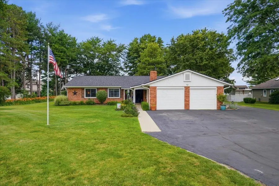325 E High Street, London, OH 43140 - #2
