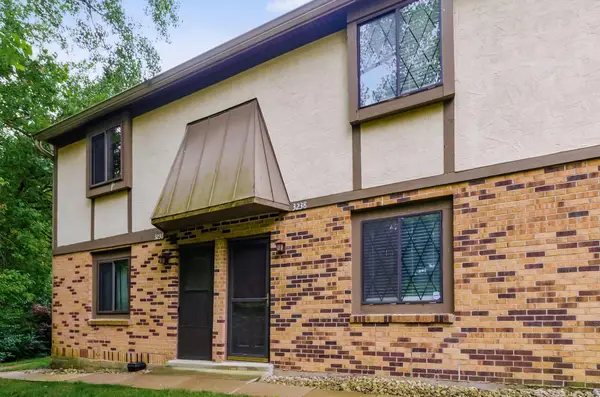 3238 Summertime Court, Columbus, OH 43221