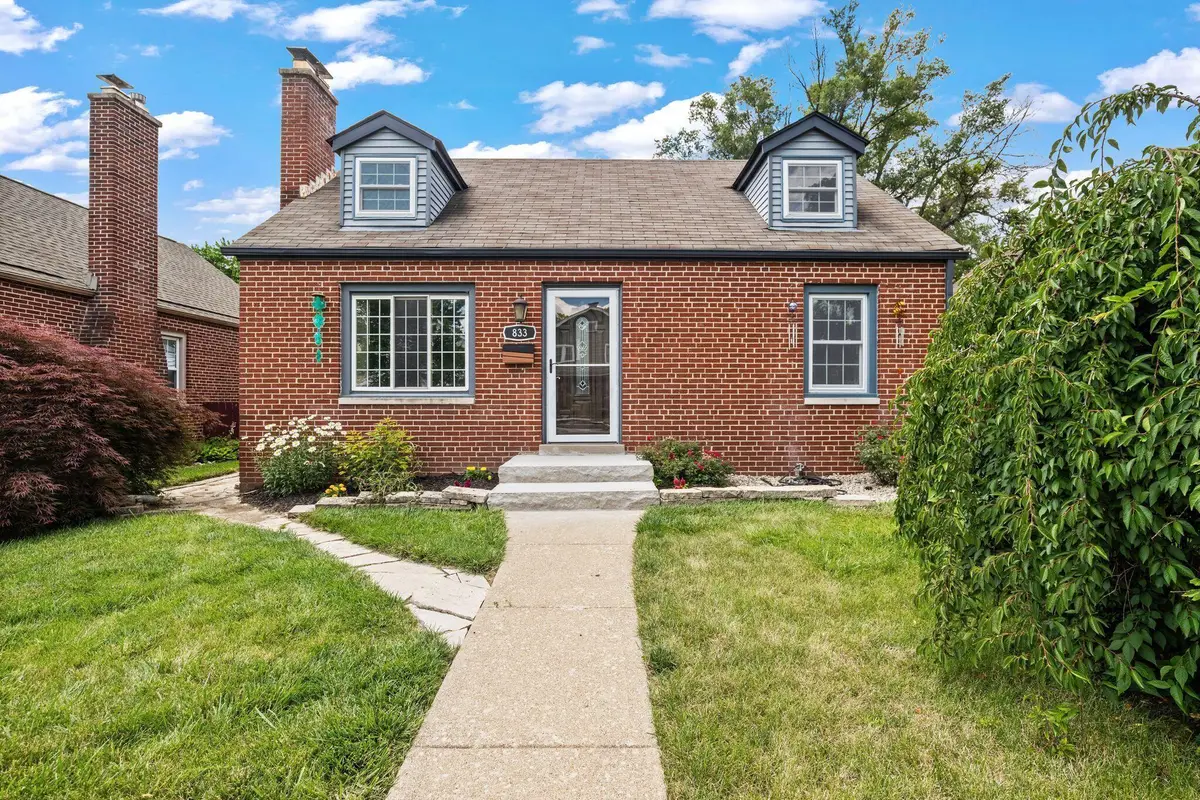833 Copeland Road, Columbus, OH 43212 - #1