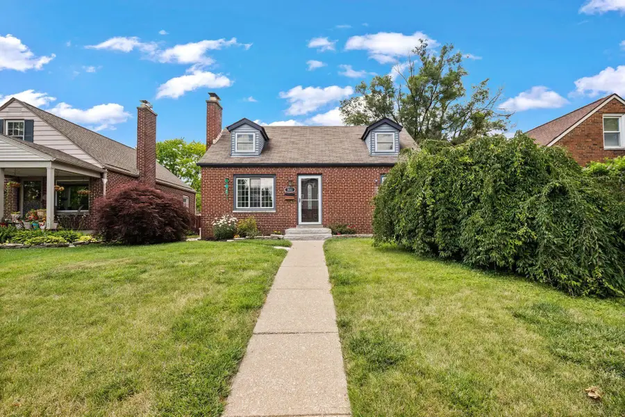 833 Copeland Road, Columbus, OH 43212 - #2