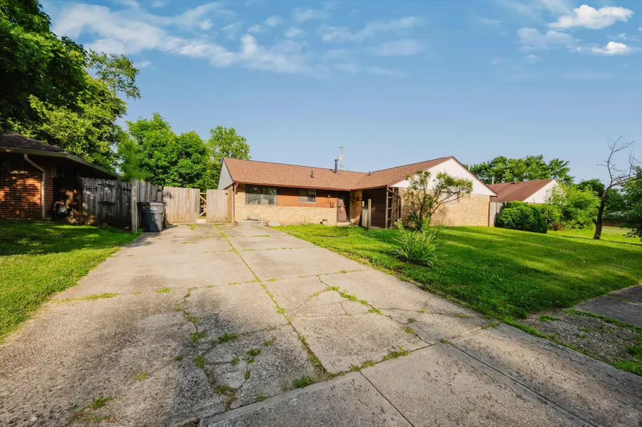 1582 Stouder Drive, Reynoldsburg, OH 43068 - #2
