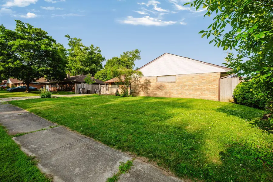 1582 Stouder Drive, Reynoldsburg, OH 43068 - #3