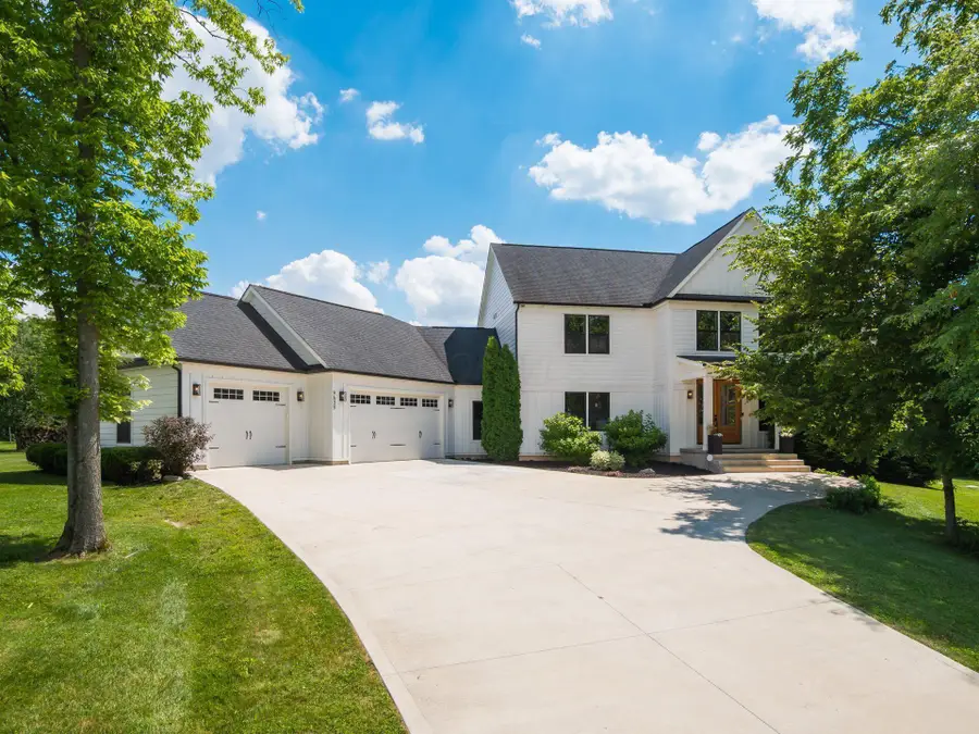 9639 Stults Farm Drive, Ostrander, OH 43061 - #3