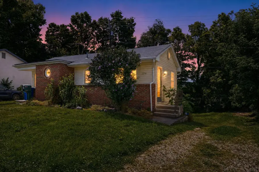5216 Bagley Road, Columbus, OH 43232 - #2