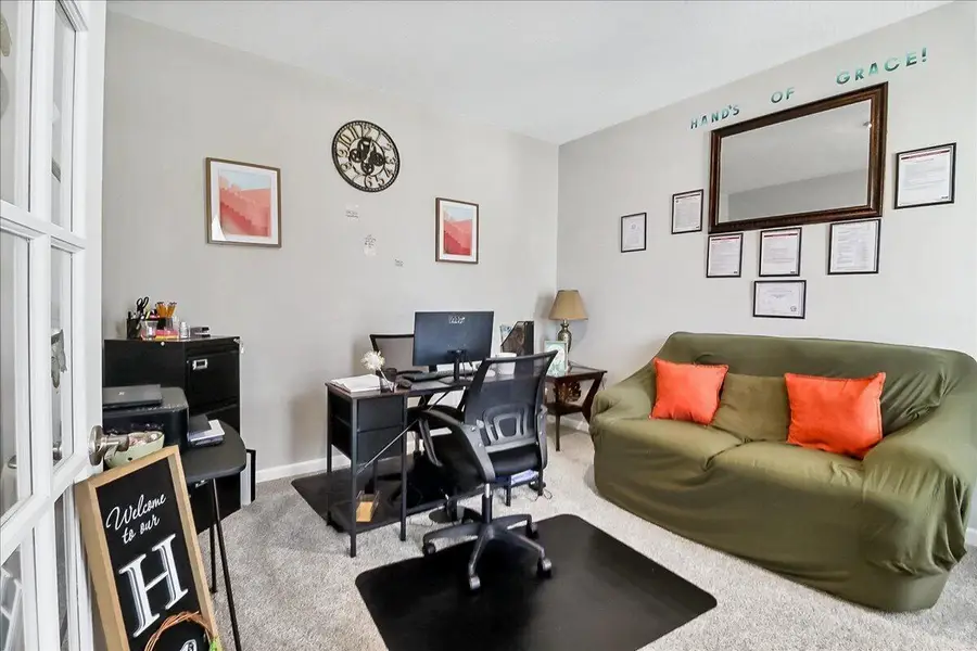 4196 Holstein Drive, Columbus, OH 43207 - #3