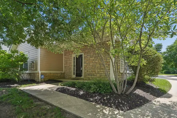 8004 Flint Run Place, Columbus, OH 43235