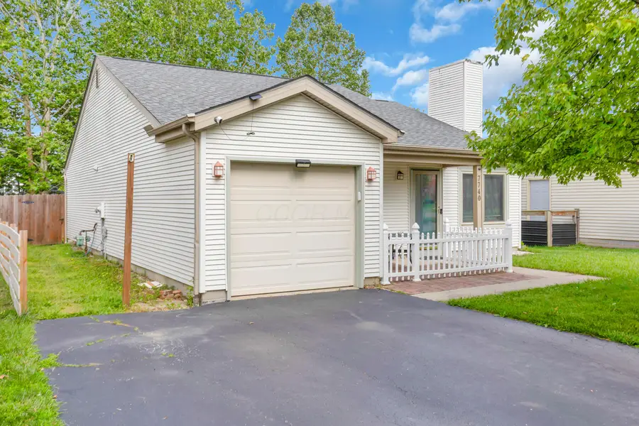 7740 Stoneford Drive, Columbus, OH 43235 - #2