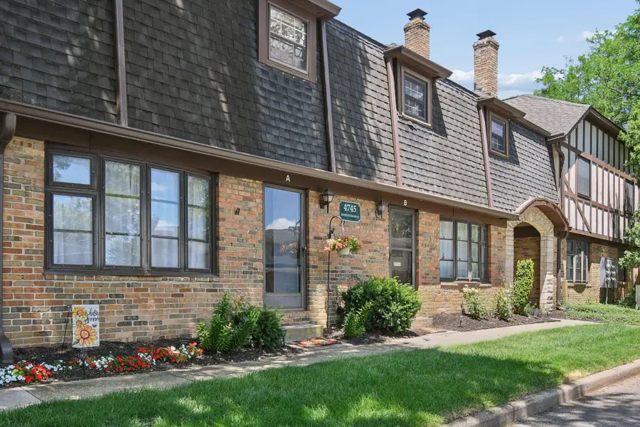 4745 Middletowne Street, Columbus, OH 43214 - #3