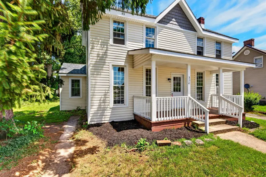 374 E Franklin Street, Circleville, OH 43113 - #3