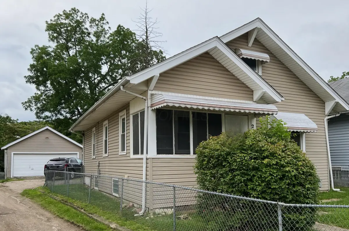 218 Belvidere Avenue, Columbus, OH 43223 - #1