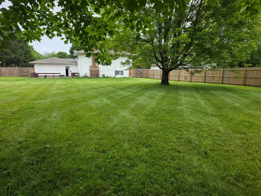 945 Matterhorn Drive, Reynoldsburg, OH 43068 - #3