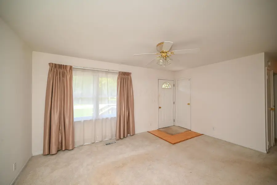 2458 Mercer Drive, Marion, OH 43302 - #3