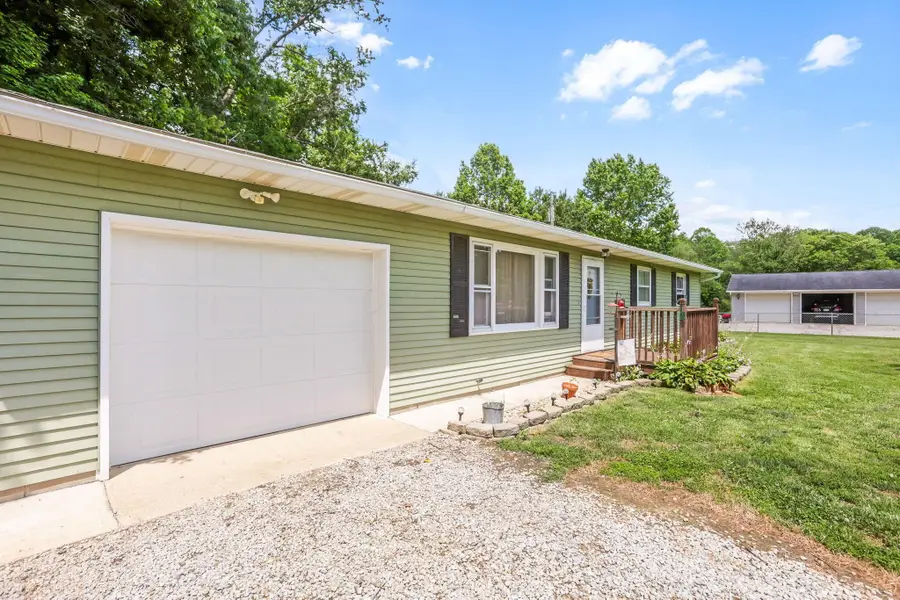 27188 Stuart Road, Rockbridge, OH 43149 - #3