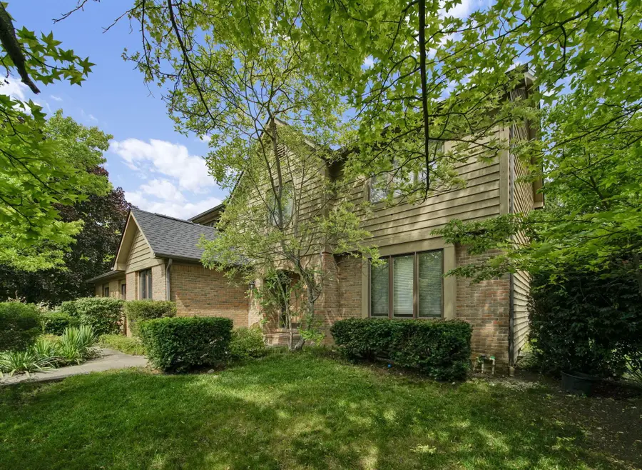 4744 Stonehaven Drive, Columbus, OH 43220 - #3