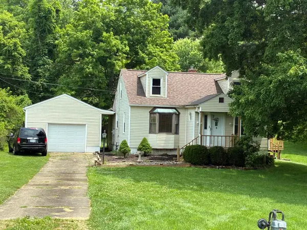 2110 Lancaster Newark Road Ne, Lancaster, OH 43130