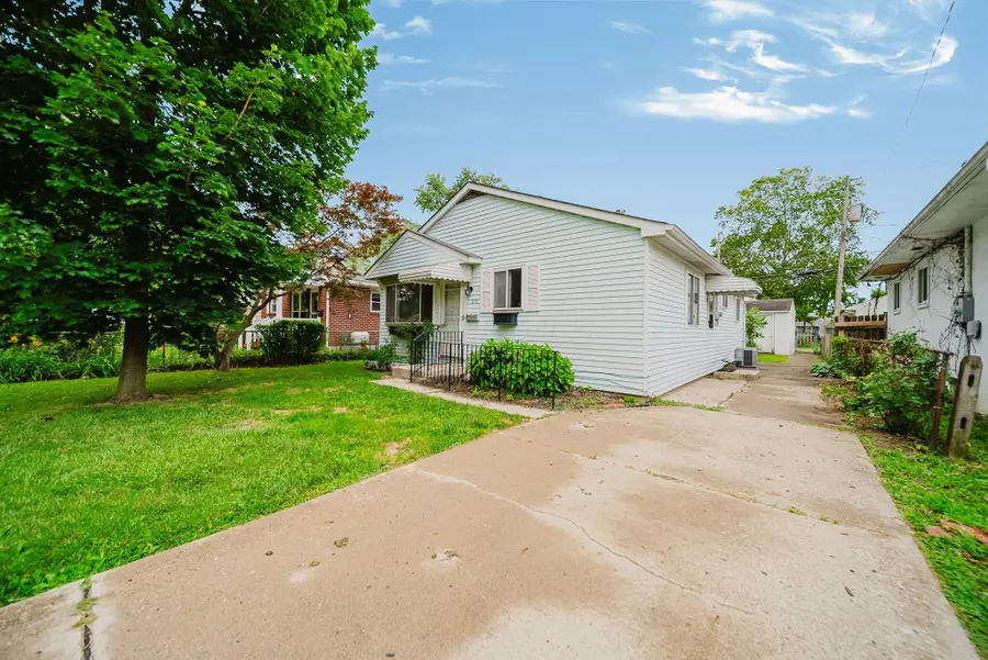 510 Pierce Avenue, Columbus, OH 43213 - #2
