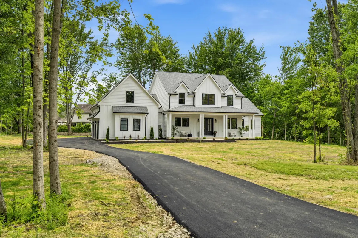 8002 Maxtown Road, Westerville, OH 43082 - #1