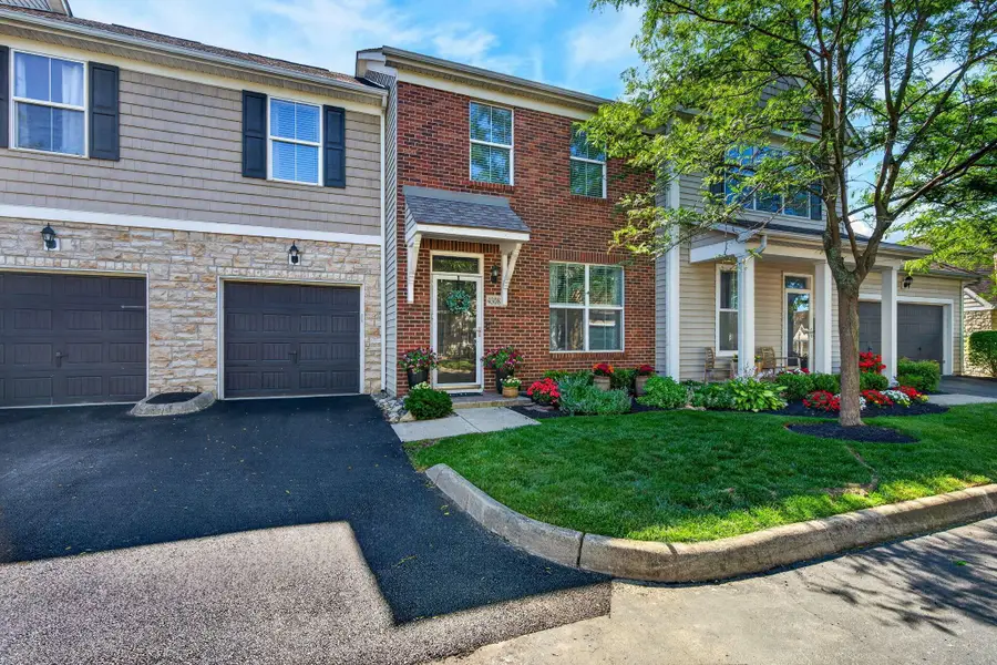 4308 Sunninghill Drive, Grove City, OH 43123 - #2