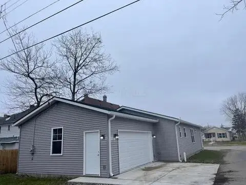 619 E Market Street, Washington Court House, OH 43160 - #2