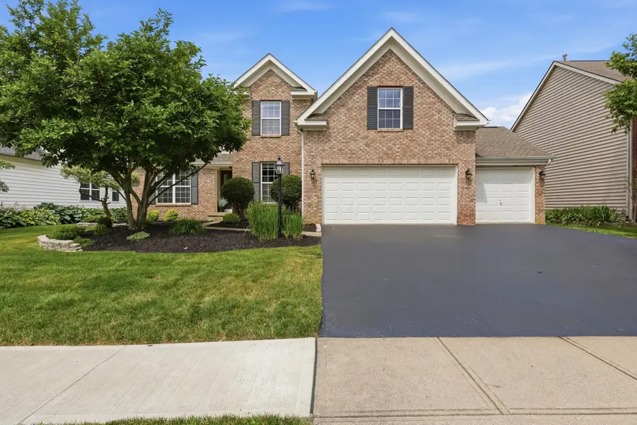 8164 Glenmore Drive, Powell, OH 43065 - #2