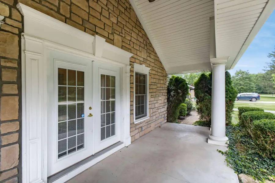 5809 Olentangy Boulevard, Columbus, OH 43085 - #3