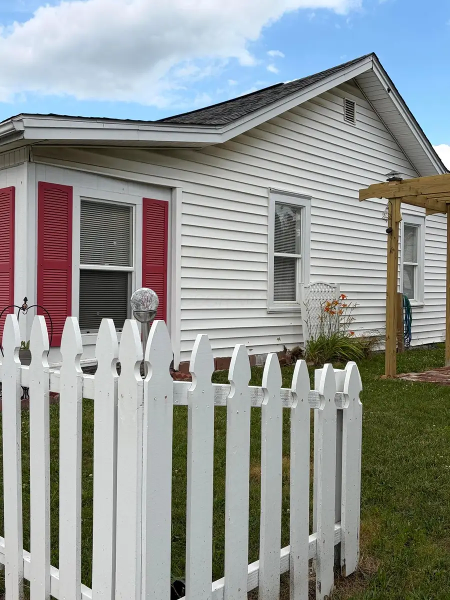 804 Garfield Avenue, Lancaster, OH 43130 - #2