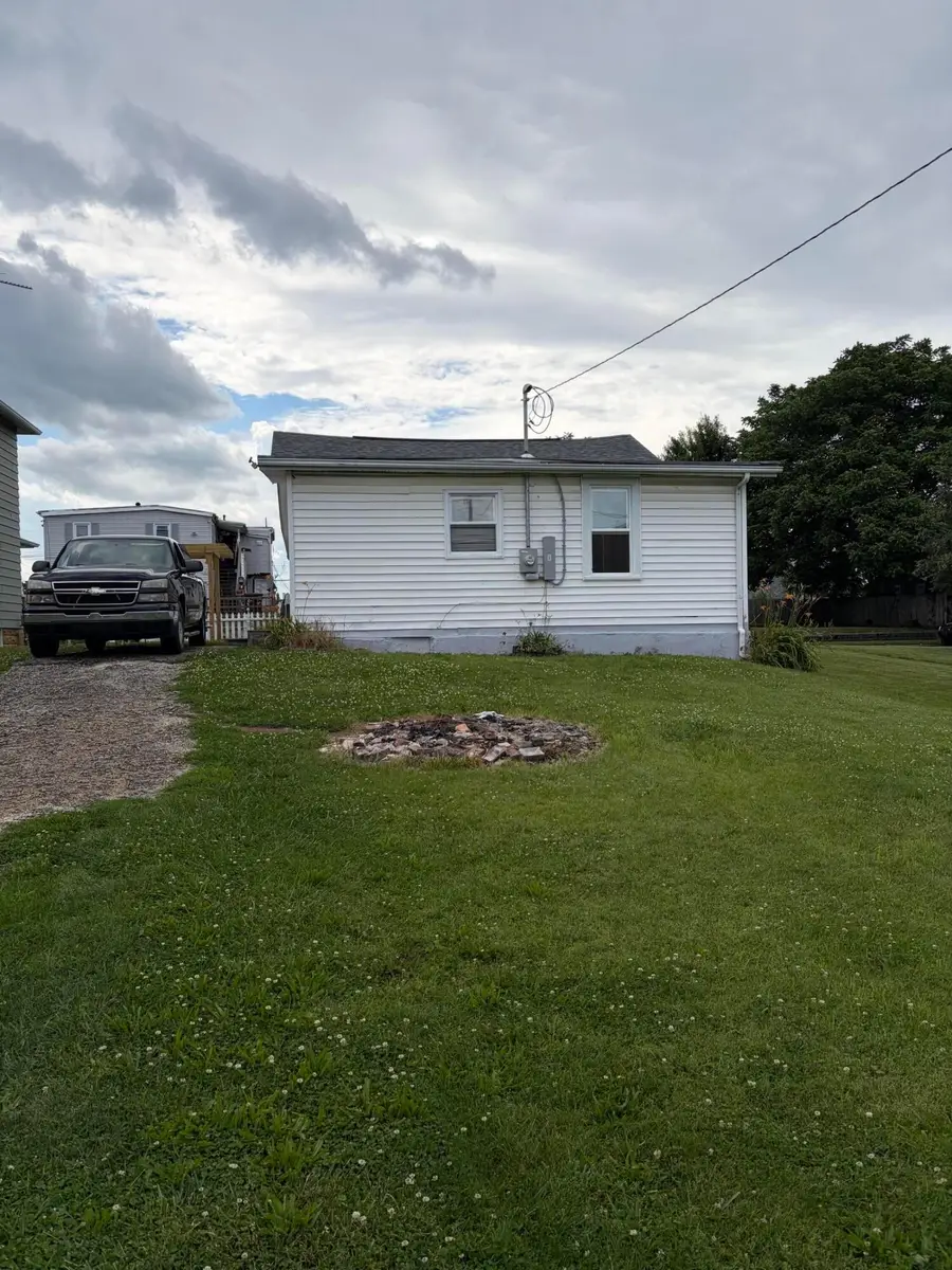 804 Garfield Avenue, Lancaster, OH 43130 - #3