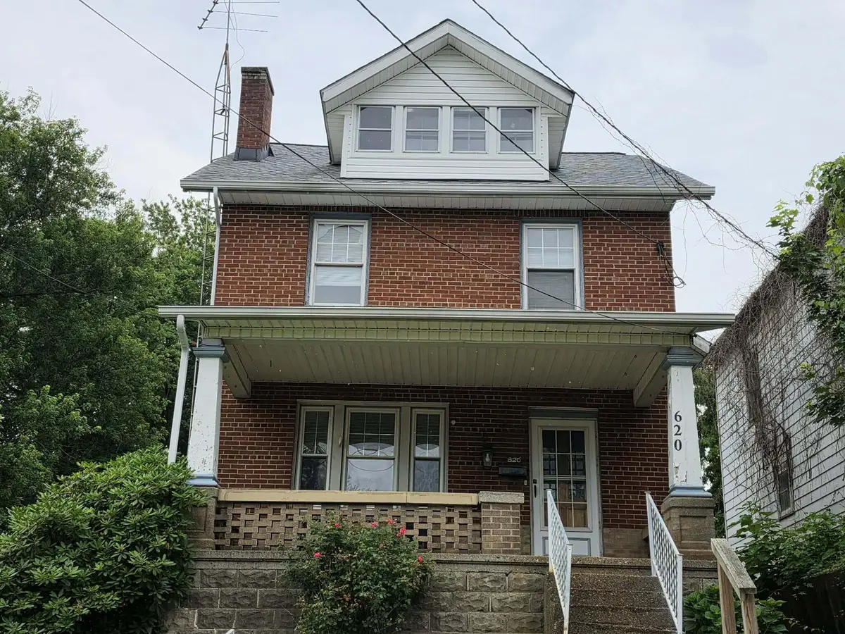 620 Warwick Avenue, Zanesville, OH 43701 - #1