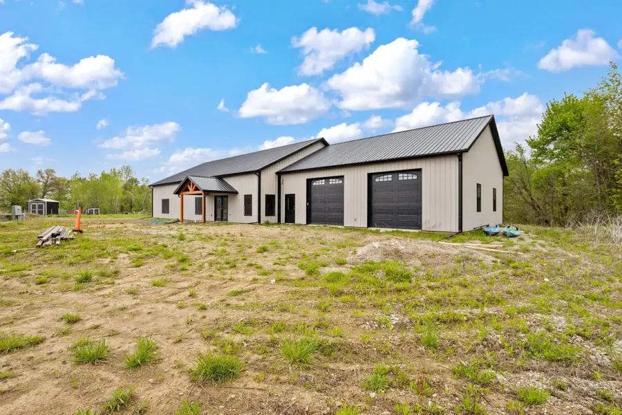 4160 Lyons Road, Caledonia, OH 43314 - #2