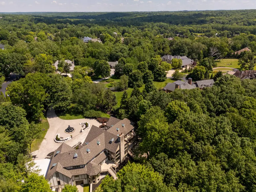 1635 Strathshire Hall Place, Powell, OH 43065 - #3