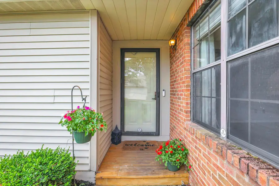 1261 Somerset Way, Pickerington, OH 43147 - #3