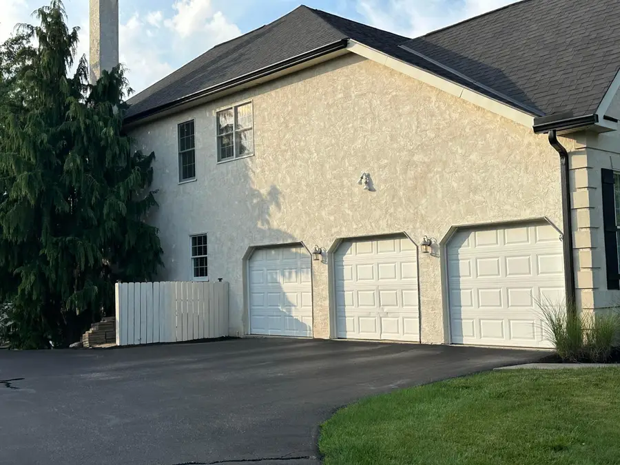 8347 Amberleigh Way, Dublin, OH 43017 - #2
