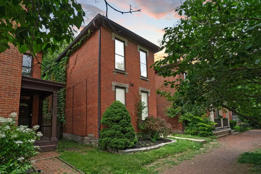 338 W 1st Avenue, Columbus, OH 43201 - #2