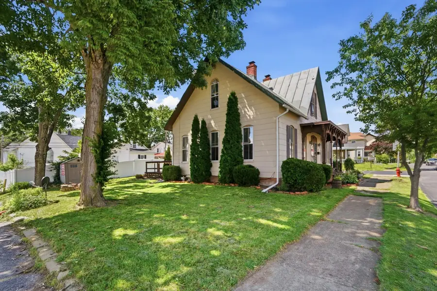 121 N Main Street, Baltimore, OH 43105 - #2
