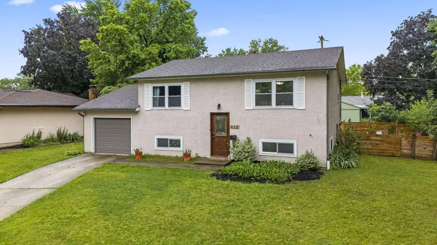 417 Seneca Avenue, Westerville, OH 43081 - #2