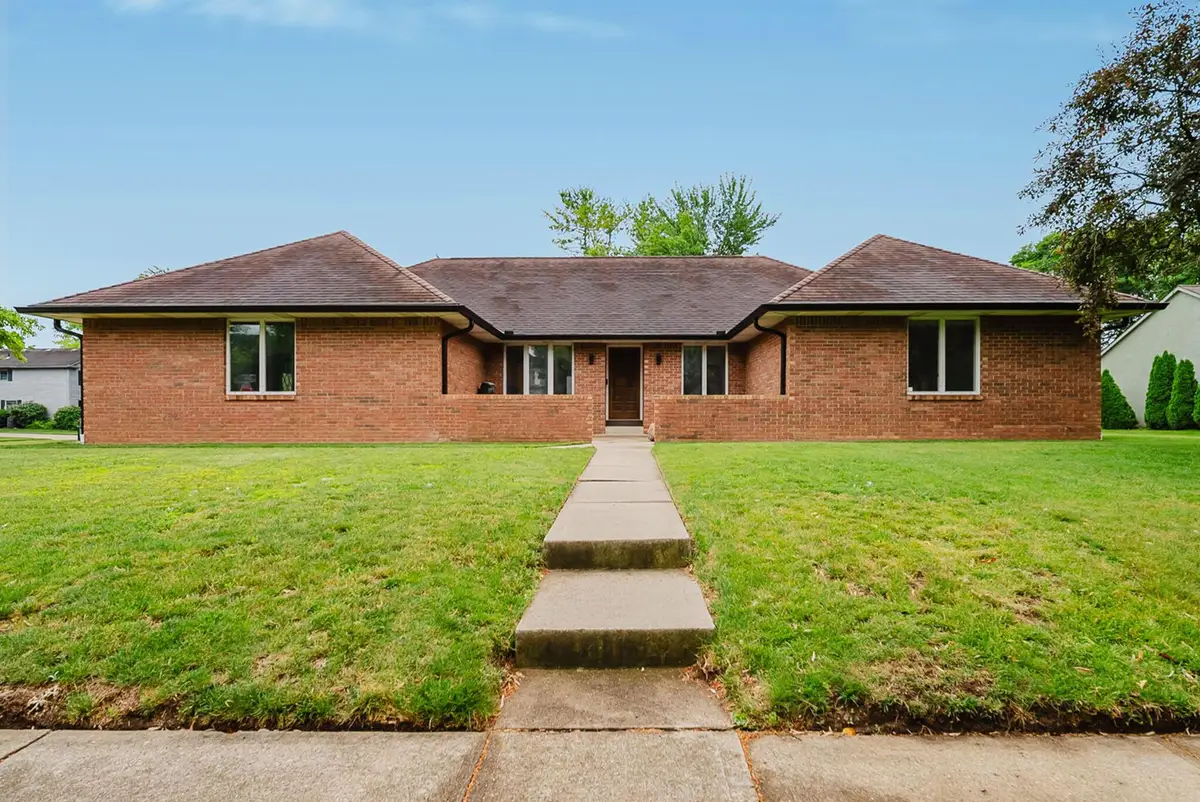 1711 Sioux Court, Grove City, OH 43123 - #1
