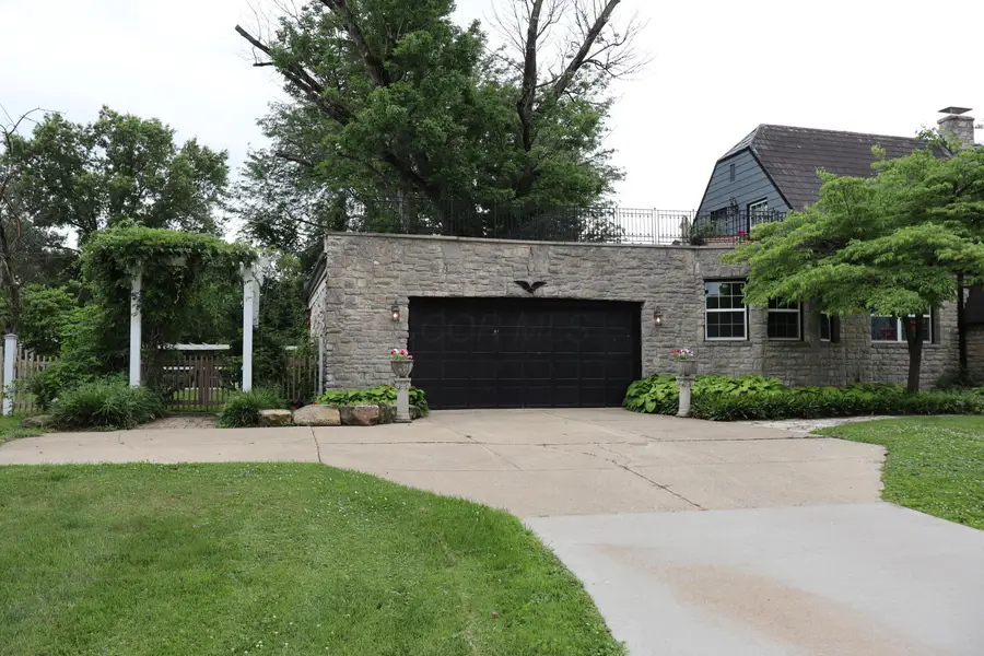 75 Church Street, Ashville, OH 43103 - #3